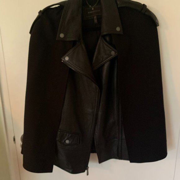 Leather vest with detachable Cape by BCBGMaxazra - Picture 2 of 6